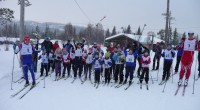 Tirsdag kveld gjennomførte 32 løpere årets siste klubbrenn på Åstjønna. Etter løpet fikk alle sin vellfortjente medalje.